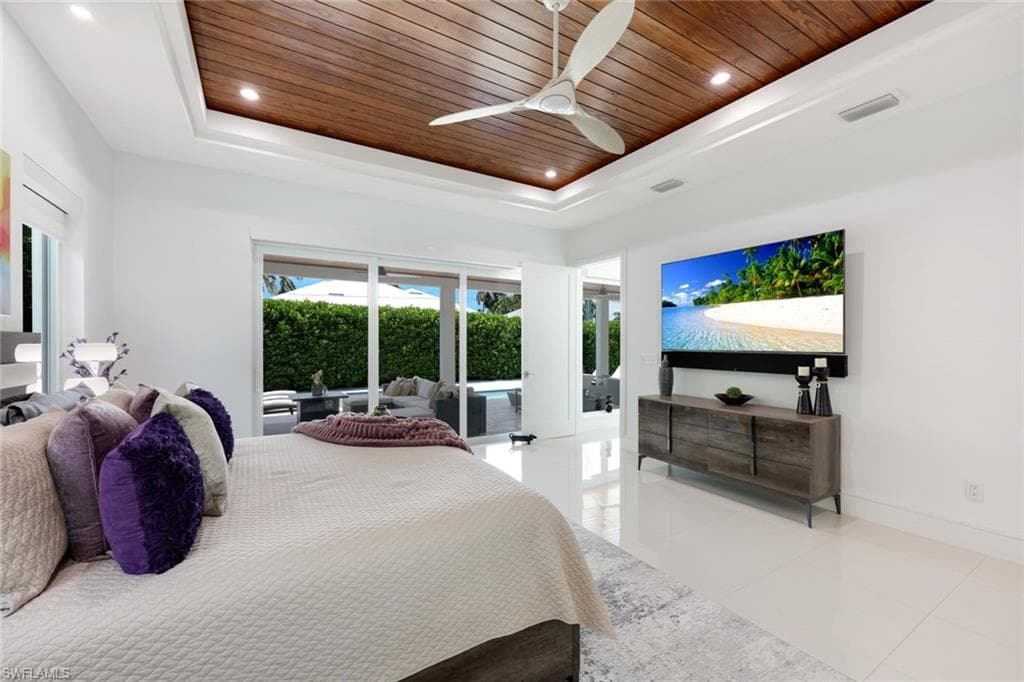 1167 22nd Ave N, Naples, FL 34103-19