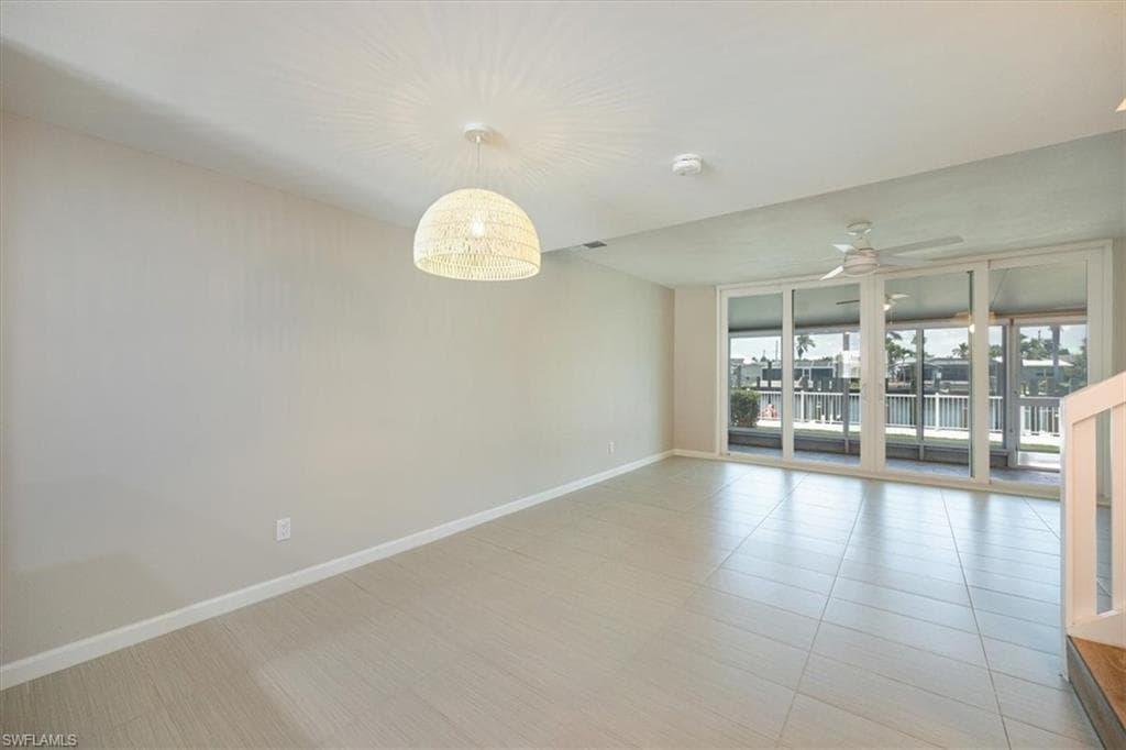 18008 San Carlos Blvd 27, Fort Myers Beach, FL 33931-5