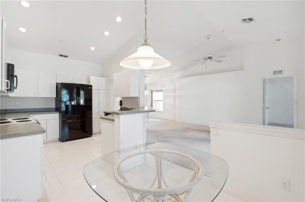 24797 Lakemont Cove Ln 202, Bonita Springs, FL 34134-3