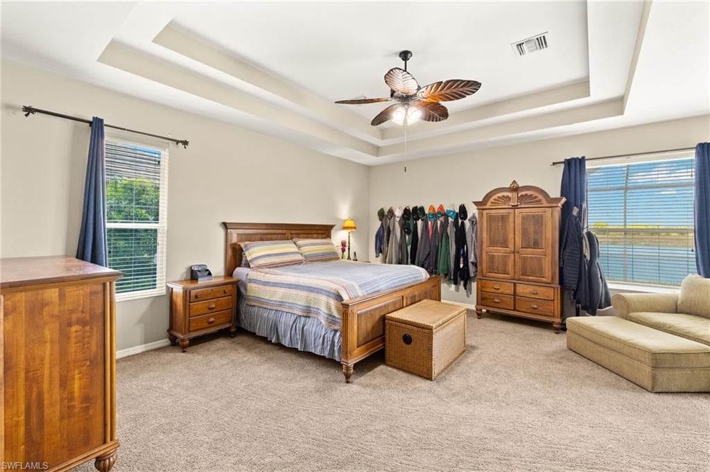 2115 Grove Dr, Naples, FL 34120-13