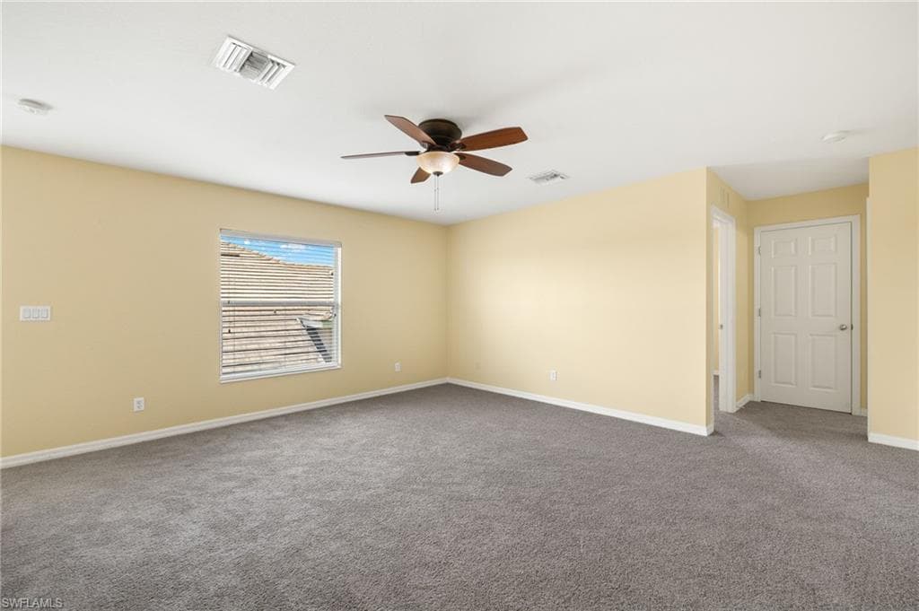 2115 Grove Dr, Naples, FL 34120-18