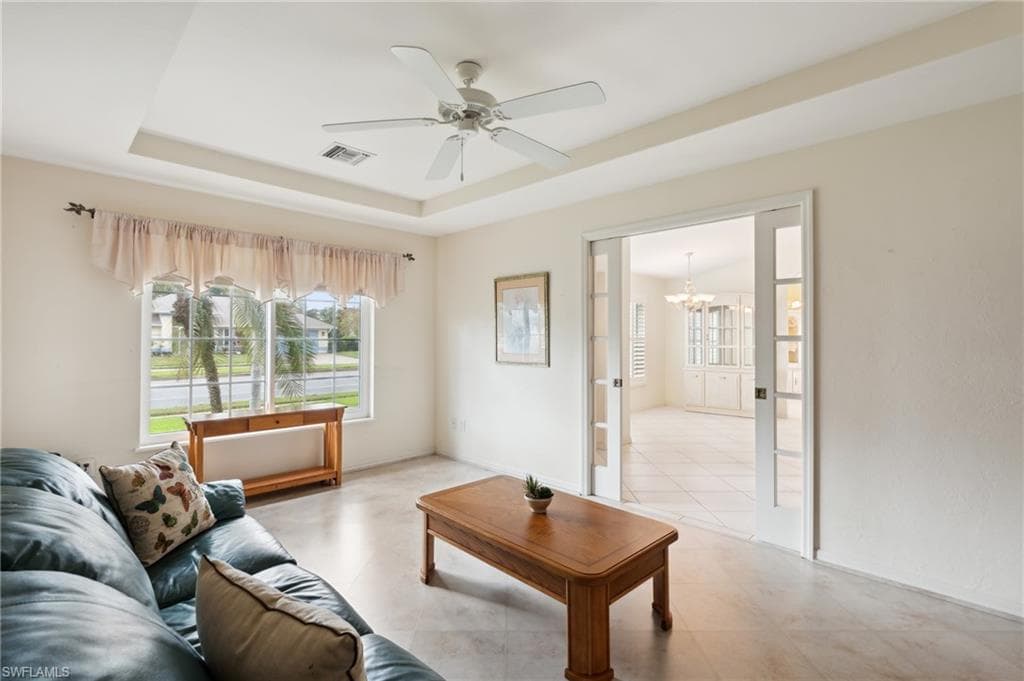 877 Charlemagne Blvd, Naples, FL 34112-13