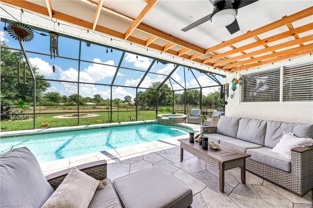 4665 47th Ave NE, Naples, FL 34120-31