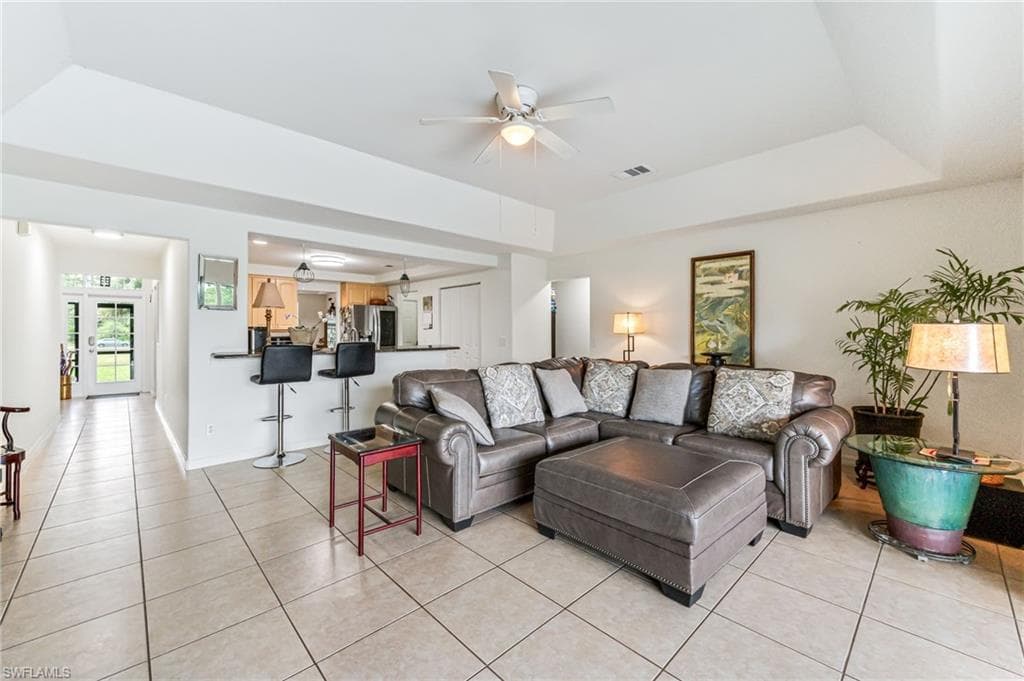 4665 47th Ave NE, Naples, FL 34120-6