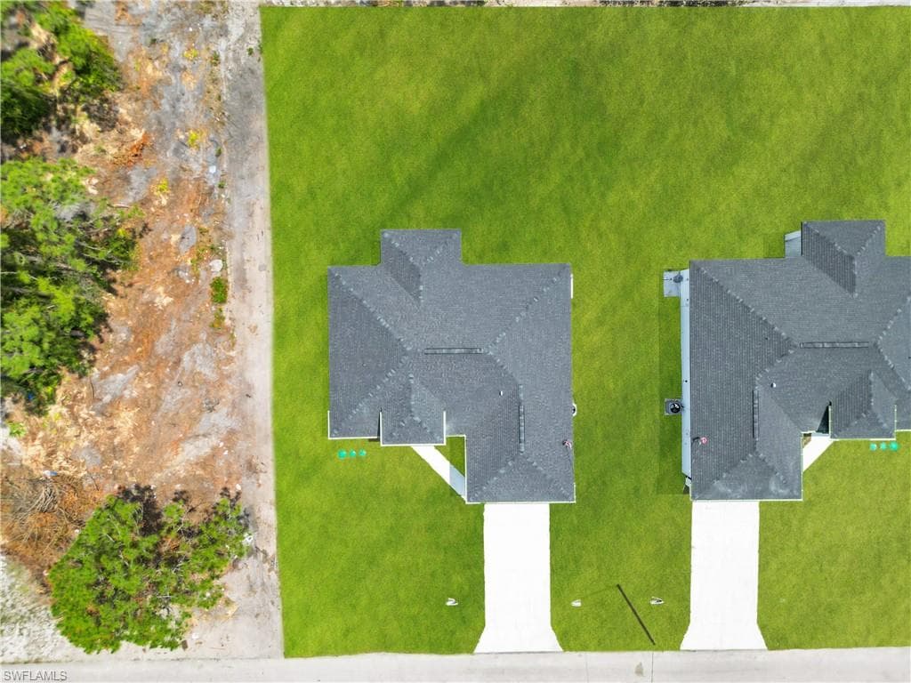 2607 45th St W, Lehigh Acres, FL 33971-8