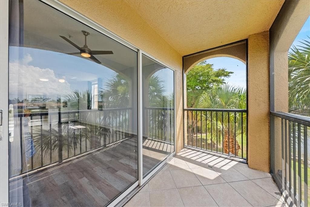 8754 River Homes Ln 8302, Bonita Springs, FL 34135-13