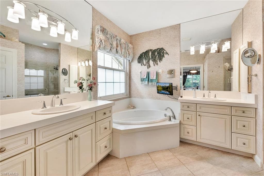 28686 San Galgano Way, Bonita Springs, FL 34135-15
