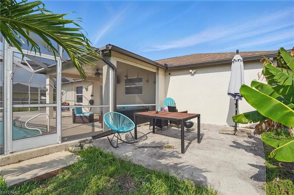 25 12th Pl, Cape Coral, FL 33993-27