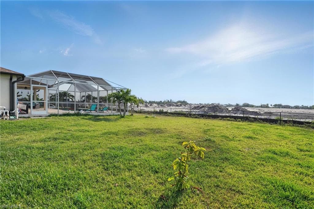 25 12th Pl, Cape Coral, FL 33993-28