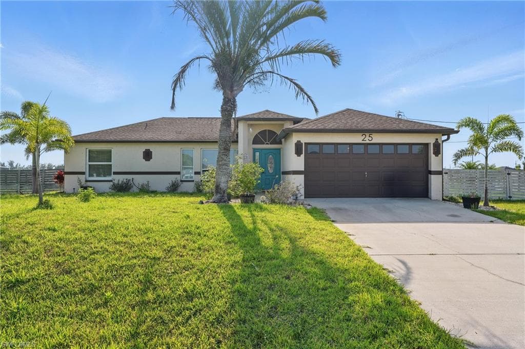 25 12th Pl, Cape Coral, FL 33993-2