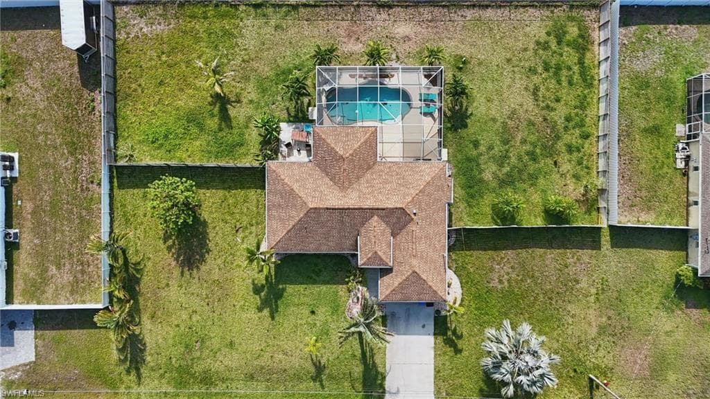 25 12th Pl, Cape Coral, FL 33993-4
