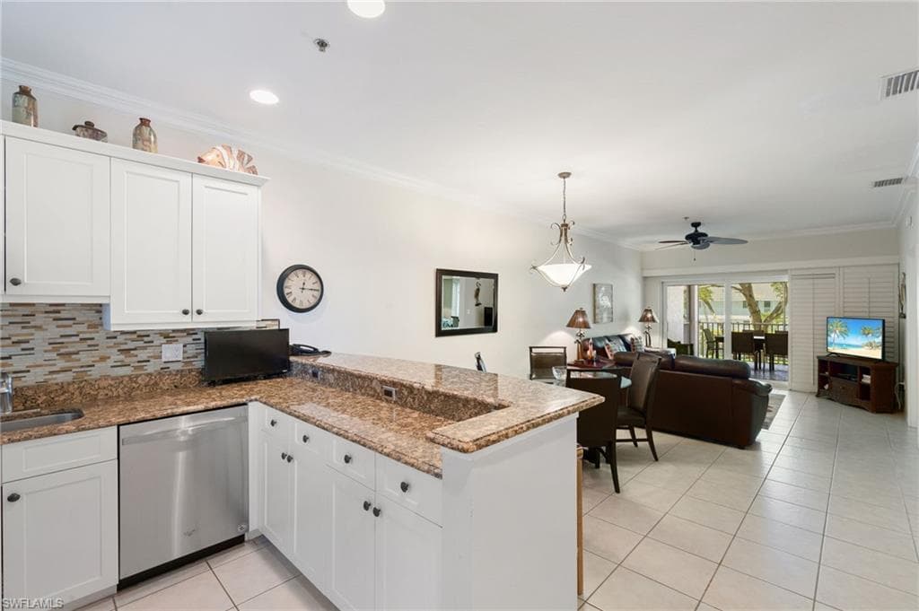 140 Palm St 207, Marco Island, FL 34145-12