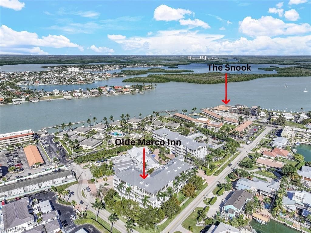 140 Palm St 207, Marco Island, FL 34145-29