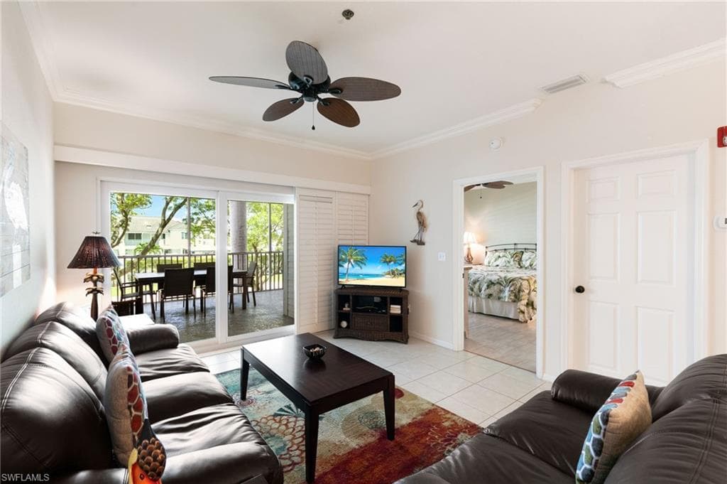 140 Palm St 207, Marco Island, FL 34145-6