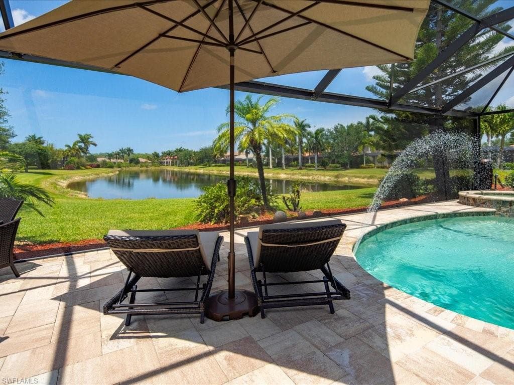 3913 Sapphire Way, Naples, FL 34114-22