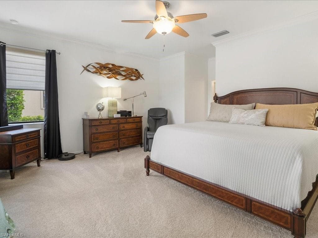 3913 Sapphire Way, Naples, FL 34114-25
