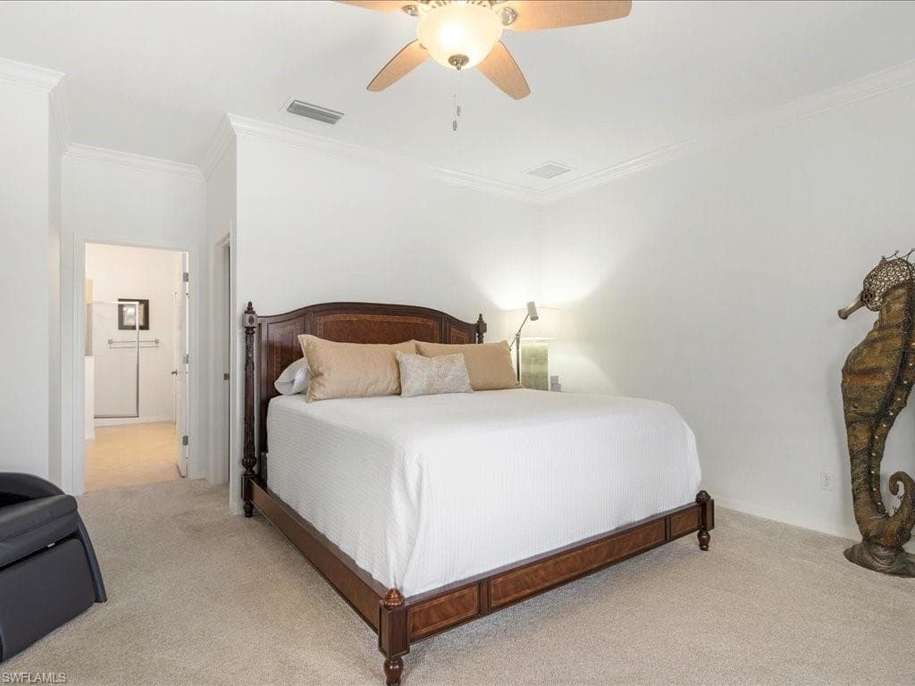 3913 Sapphire Way, Naples, FL 34114-27