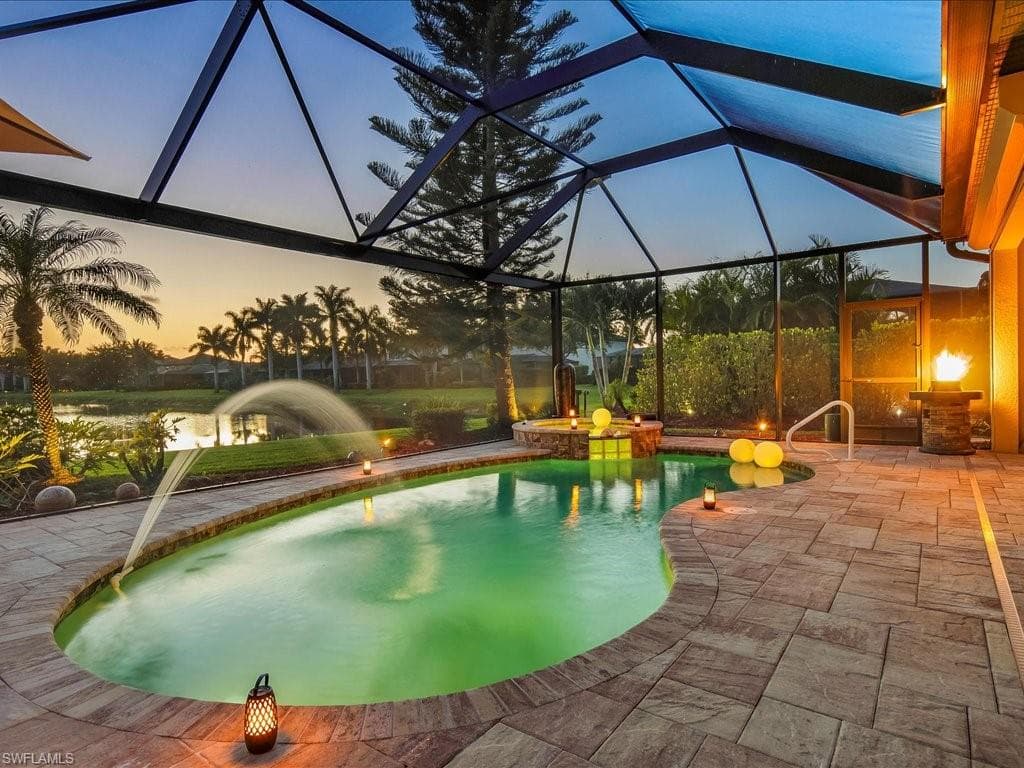 3913 Sapphire Way, Naples, FL 34114-44