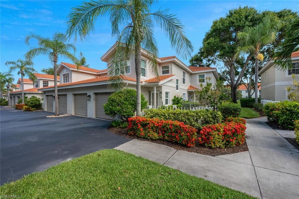 2436 Orchid Bay Dr 204, Naples, FL 34109-11