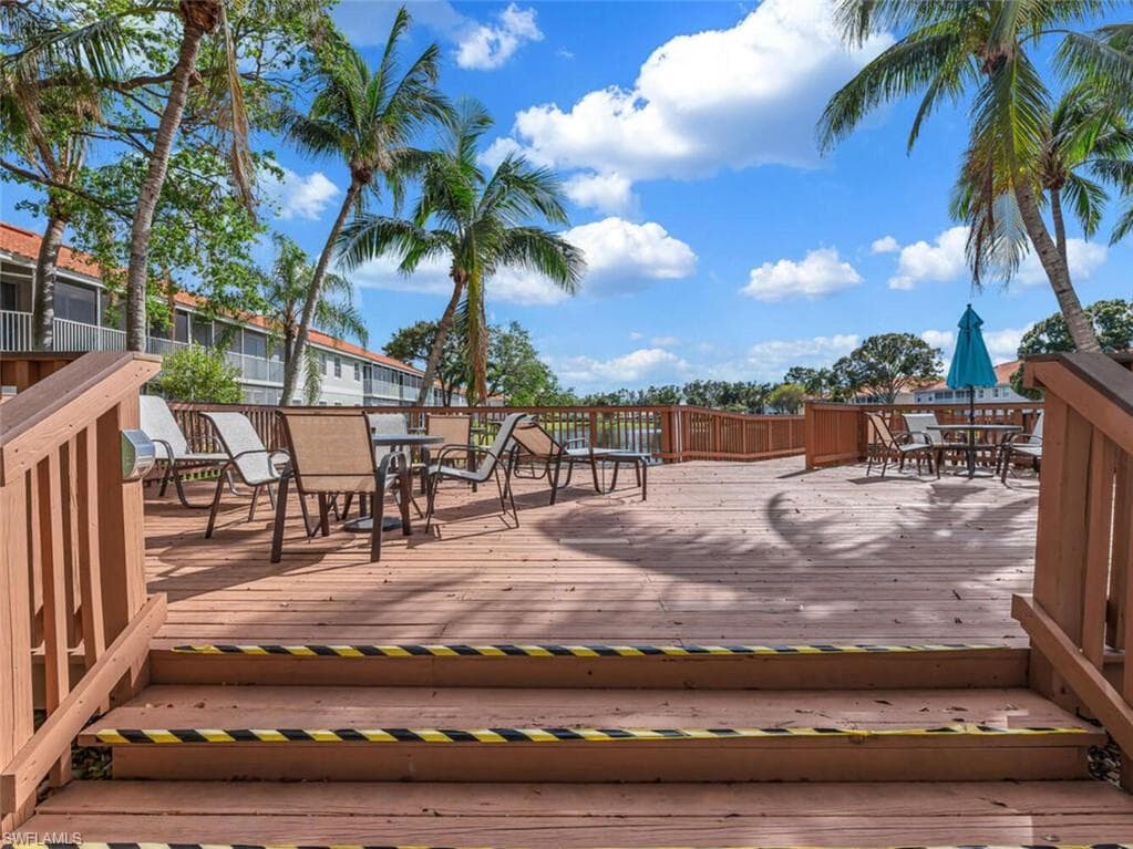 2436 Orchid Bay Dr 204, Naples, FL 34109-28