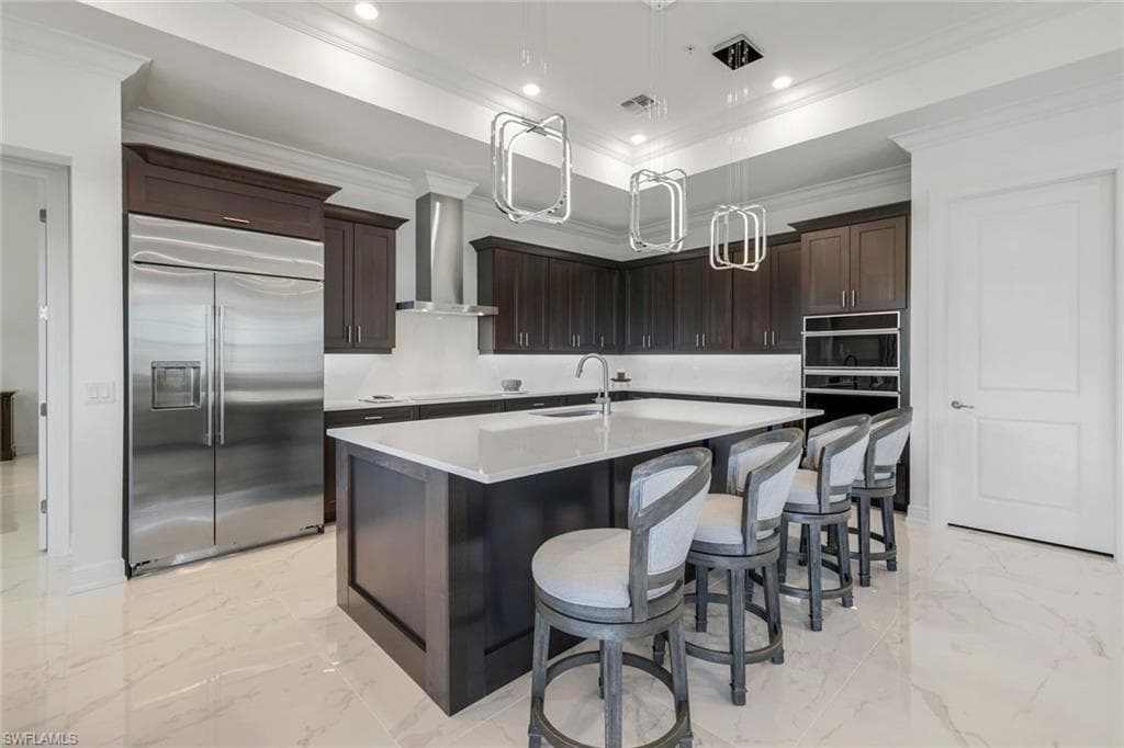 2488 Breakwater Way 201, Naples, FL 34112-12