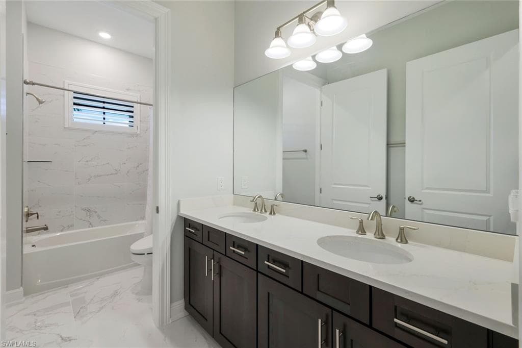 2488 Breakwater Way 201, Naples, FL 34112-23