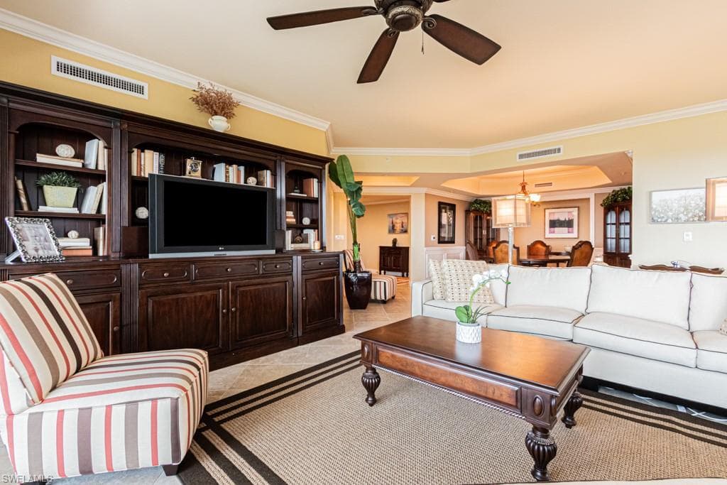 1050 Borghese Ln 1101, Naples, FL 34114-10
