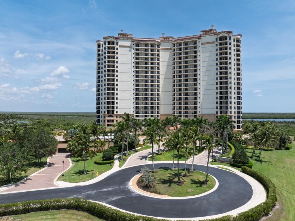 1050 Borghese Ln 1101, Naples, FL 34114-1