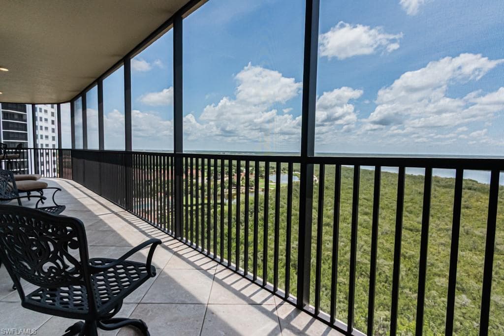 1050 Borghese Ln 1101, Naples, FL 34114-22