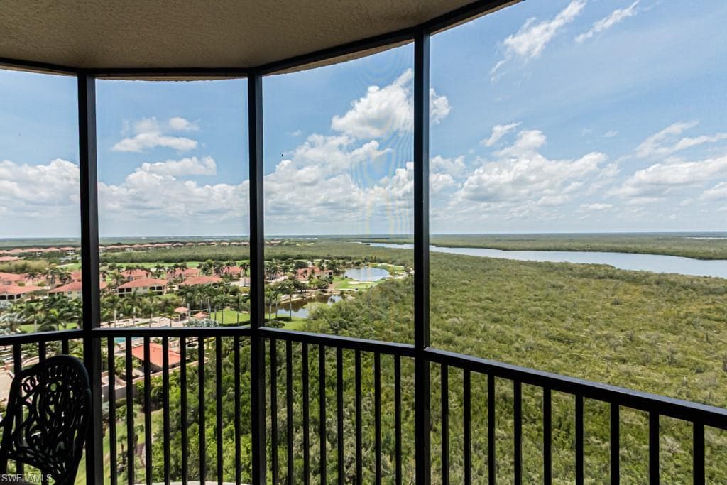 1050 Borghese Ln 1101, Naples, FL 34114-24