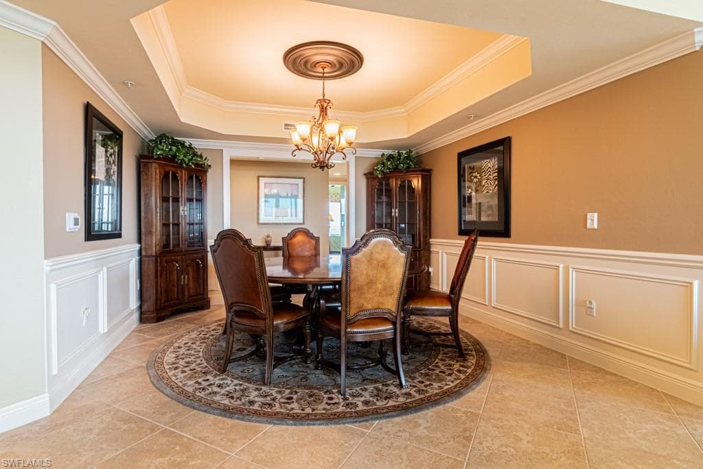 1050 Borghese Ln 1101, Naples, FL 34114-7