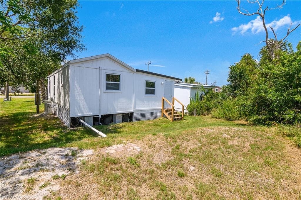5675 Pine Island Rd NW, Bokeelia, FL 33922-20