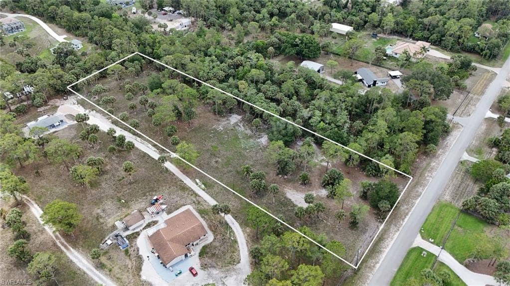 000 5th St NW, Naples, FL 34120-2