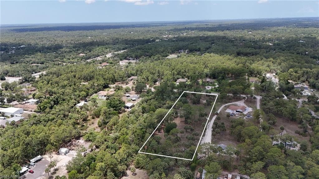 000 5th St NW, Naples, FL 34120-4
