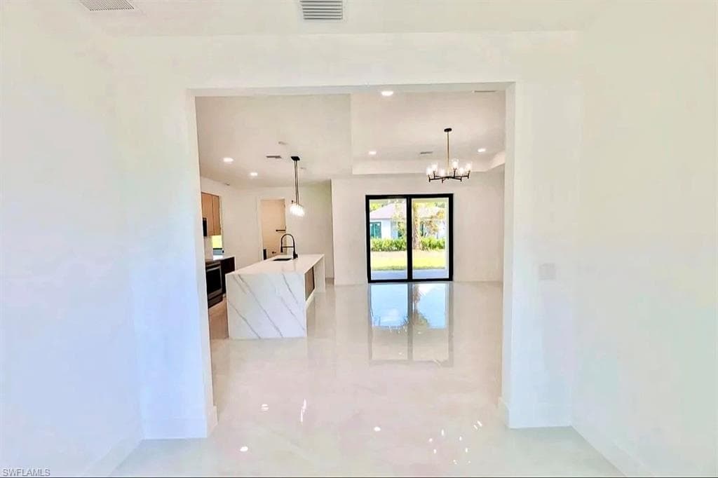 3726 Lora St, Fort Myers, FL 33916-9