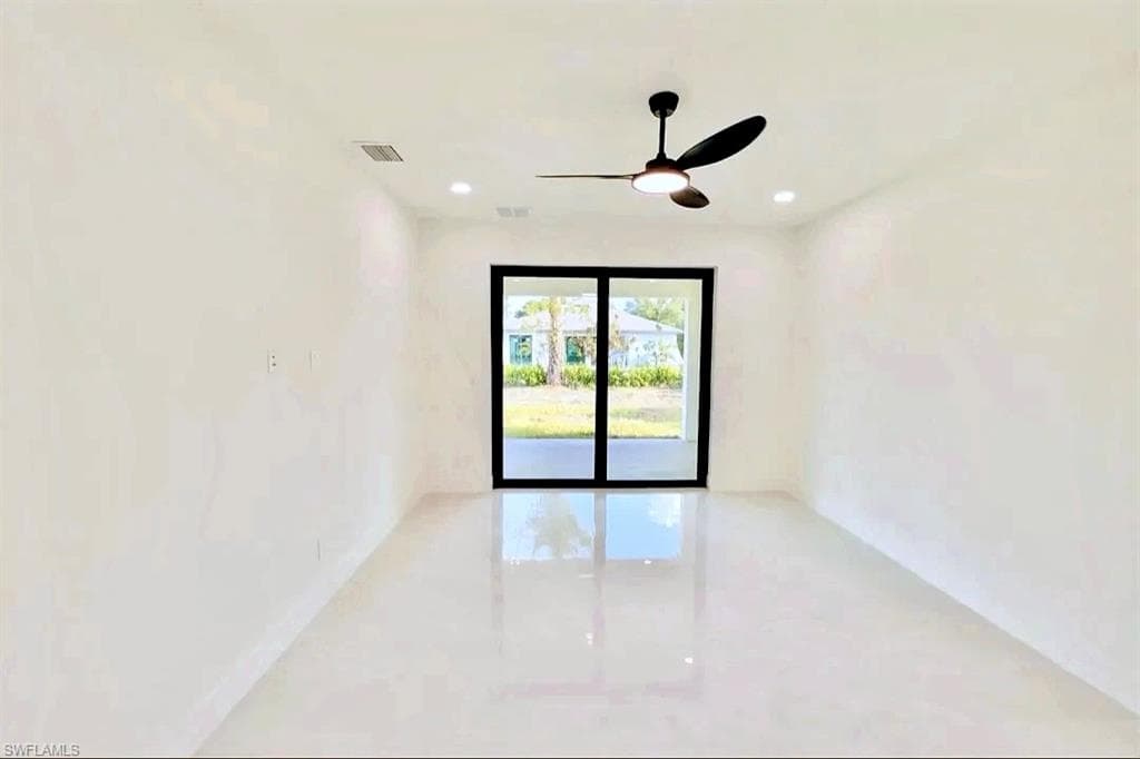 3726 Lora St, Fort Myers, FL 33916-15