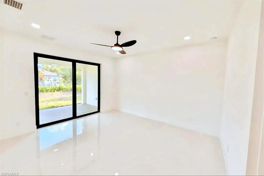 3726 Lora St, Fort Myers, FL 33916-18
