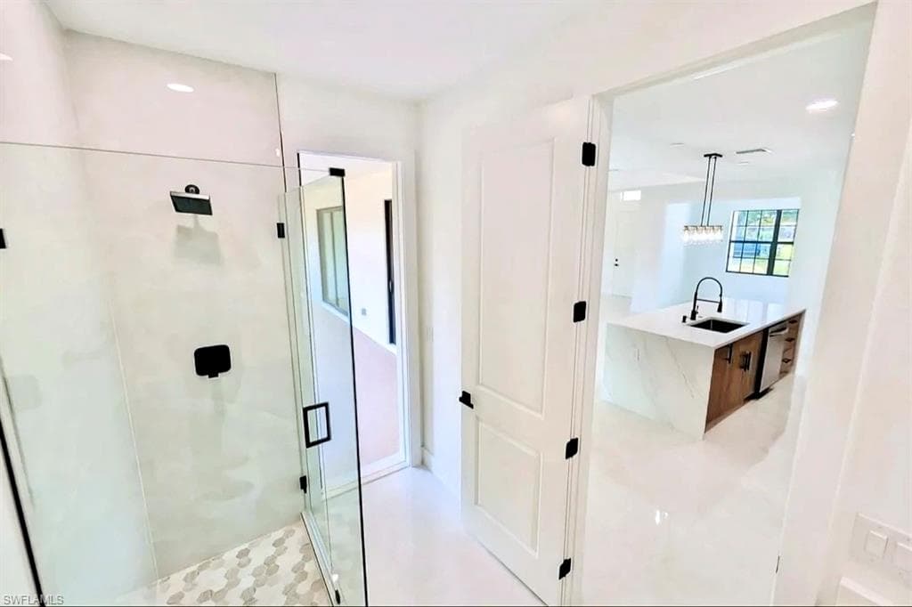 3726 Lora St, Fort Myers, FL 33916-20