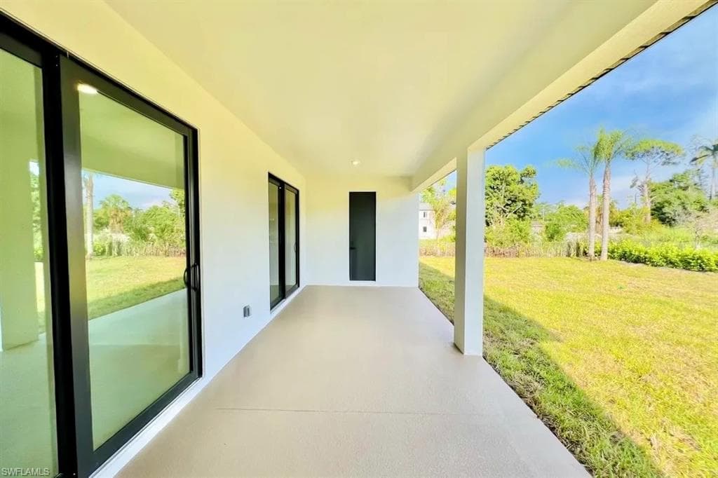 3726 Lora St, Fort Myers, FL 33916-27