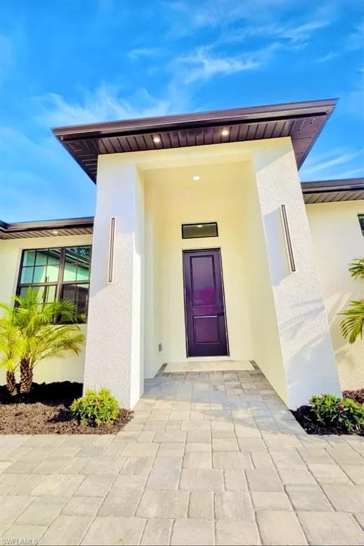 3726 Lora St, Fort Myers, FL 33916-5