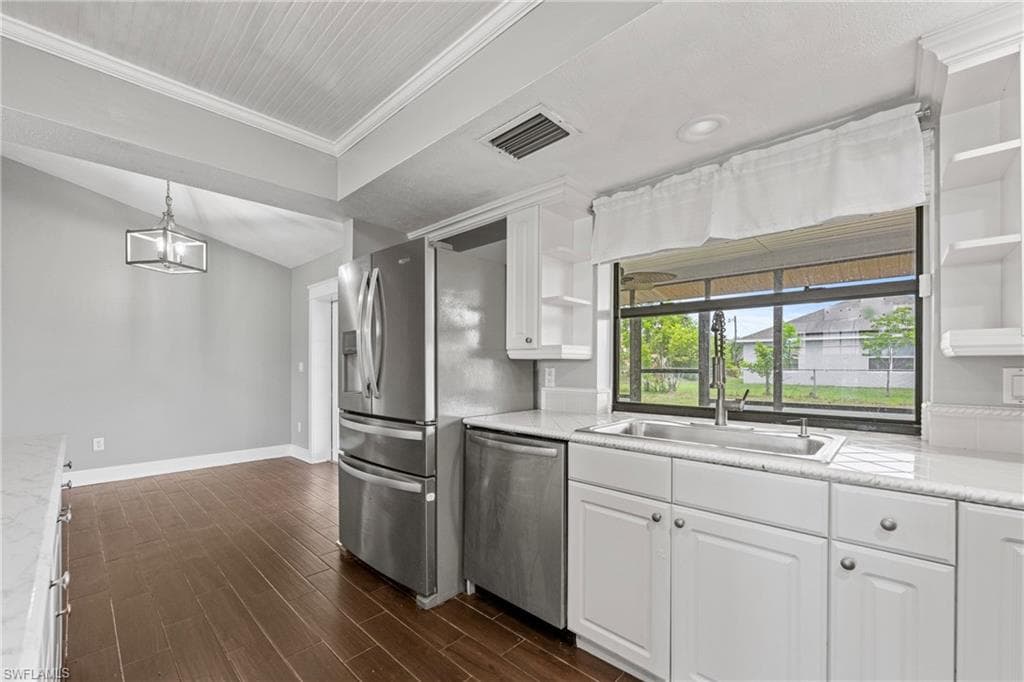 1311 11th St, Cape Coral, FL 33990-10