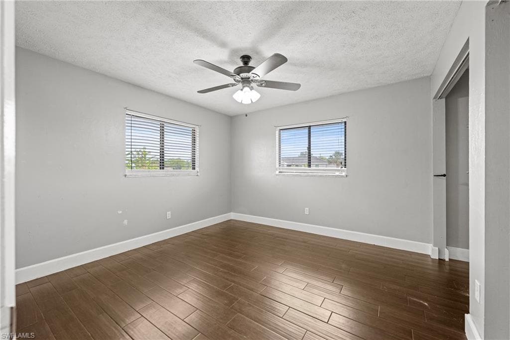 1311 11th St, Cape Coral, FL 33990-23