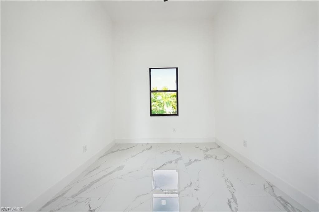 4309 38th Ave, Cape Coral, FL 33993-10