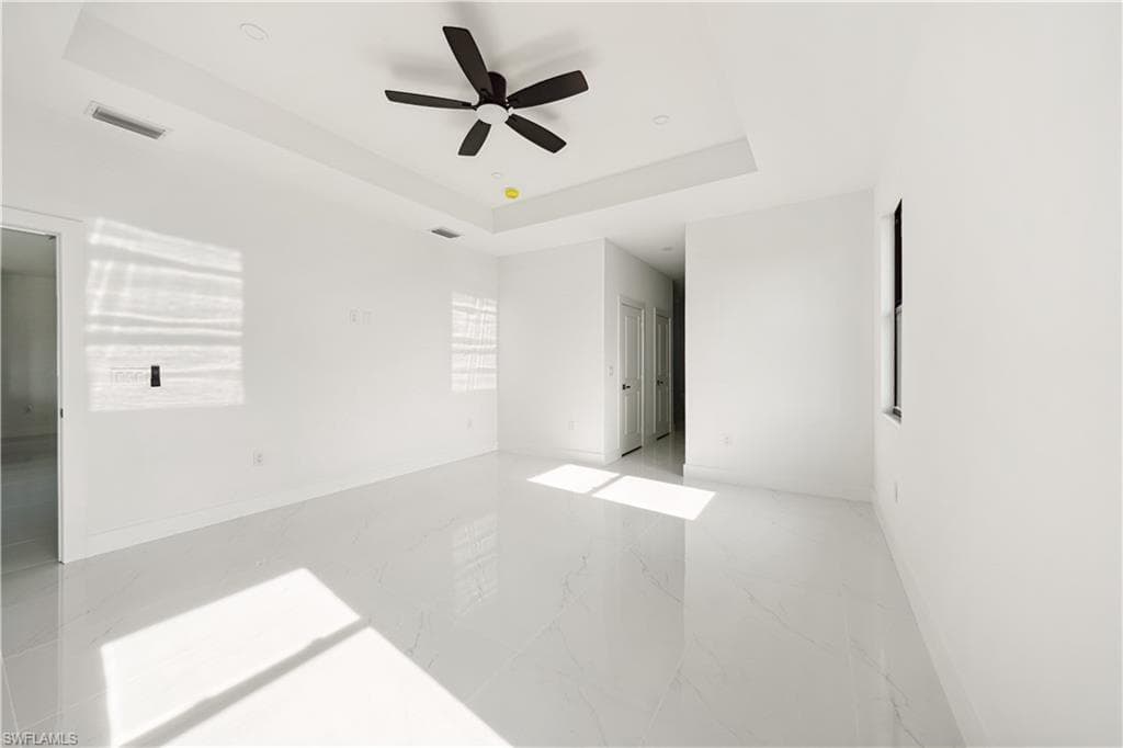 4521 34th St, Cape Coral, FL 33993-11