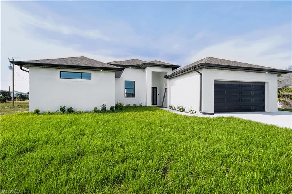 4521 34th St, Cape Coral, FL 33993-3