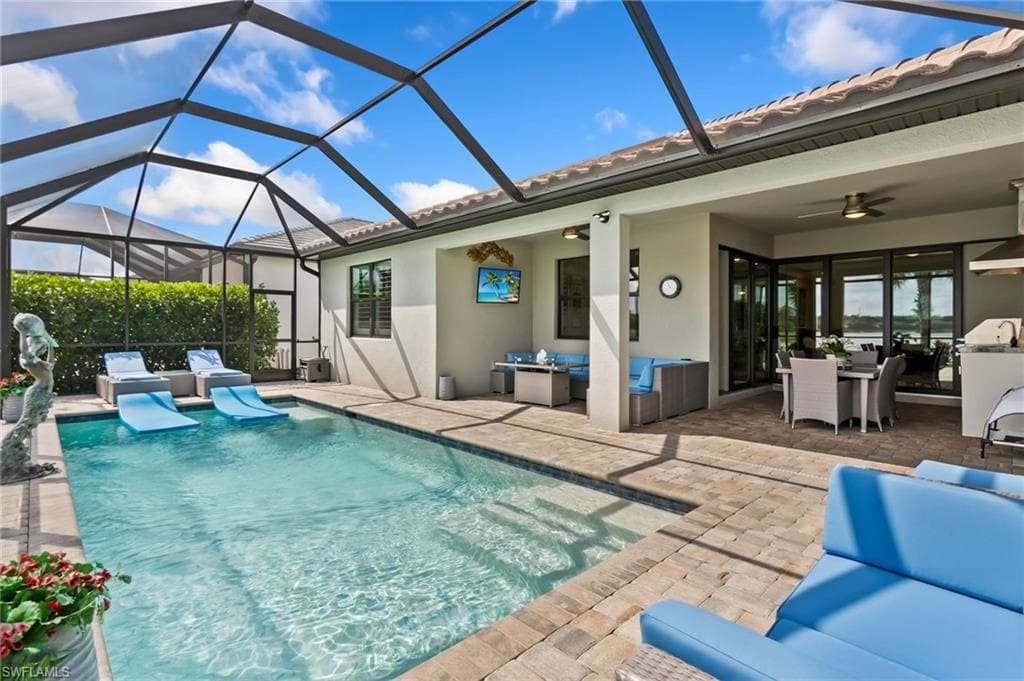 6787 Pennyroyal Dr, Naples, FL 34114-6