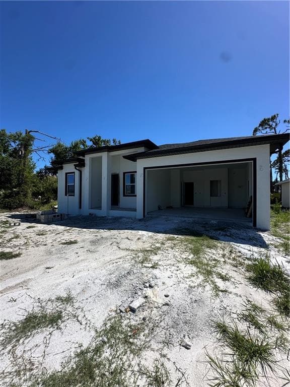 205 Australian Dr, Rotonda West, FL 33947-1