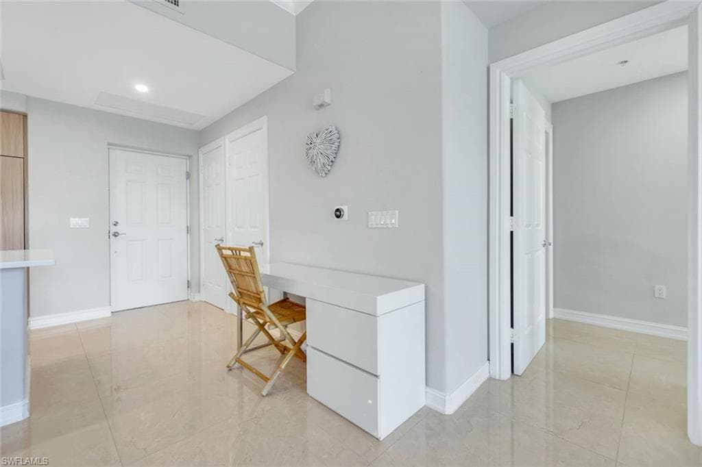 2728 Tiburon Blvd E A403, Naples, FL 34109-13