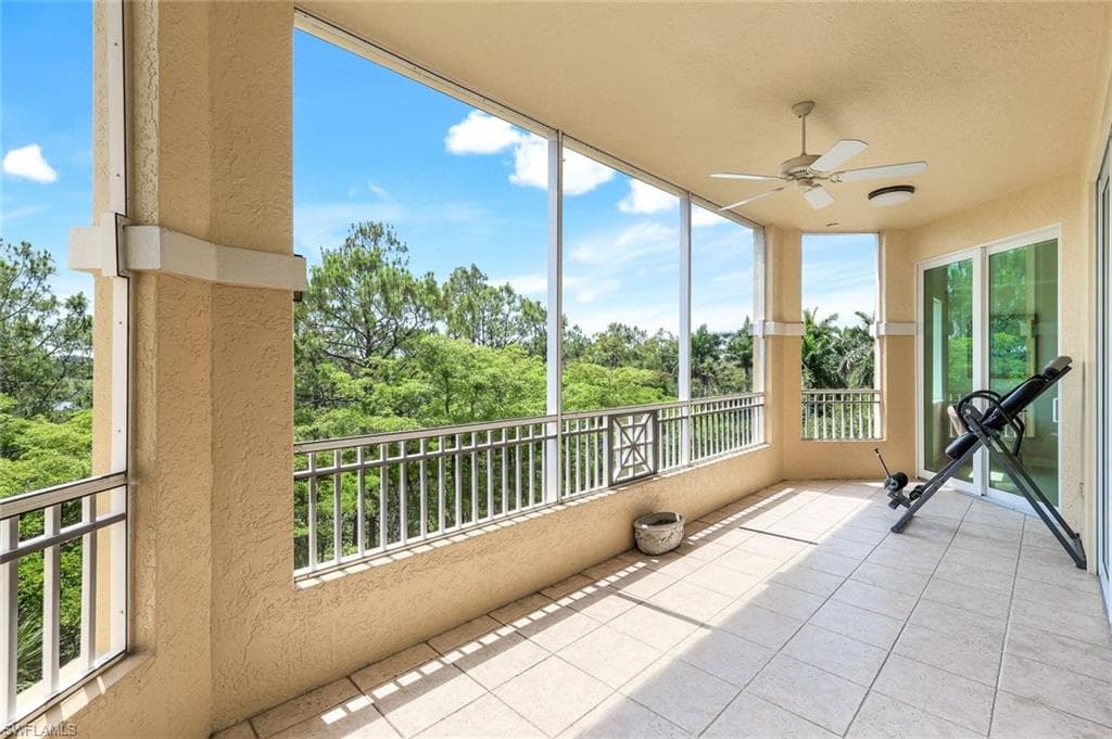 2728 Tiburon Blvd E A403, Naples, FL 34109-22