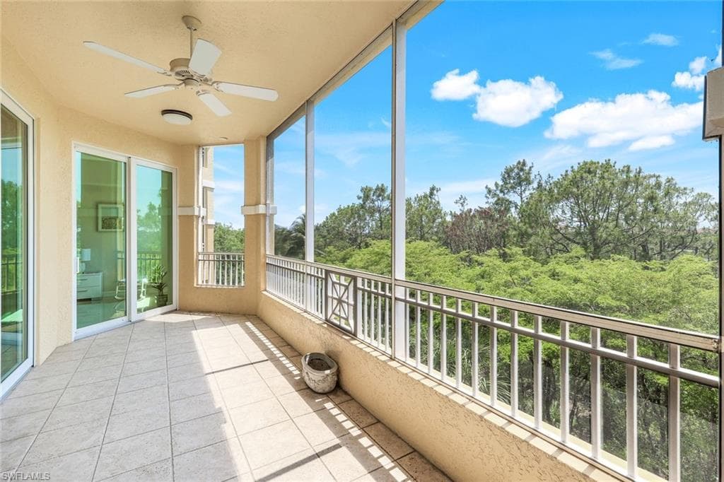 2728 Tiburon Blvd E A403, Naples, FL 34109-23